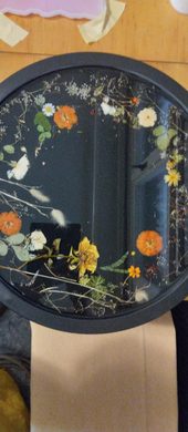 Праздничная Желтая Скульптура