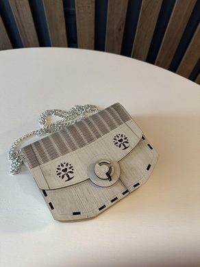 Студийная синяя ваза